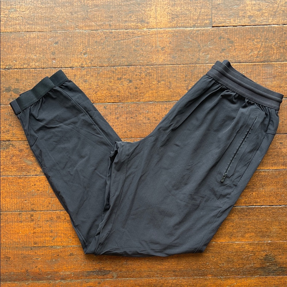 Hill City Black Performance Running Pants. Mens Medium.
